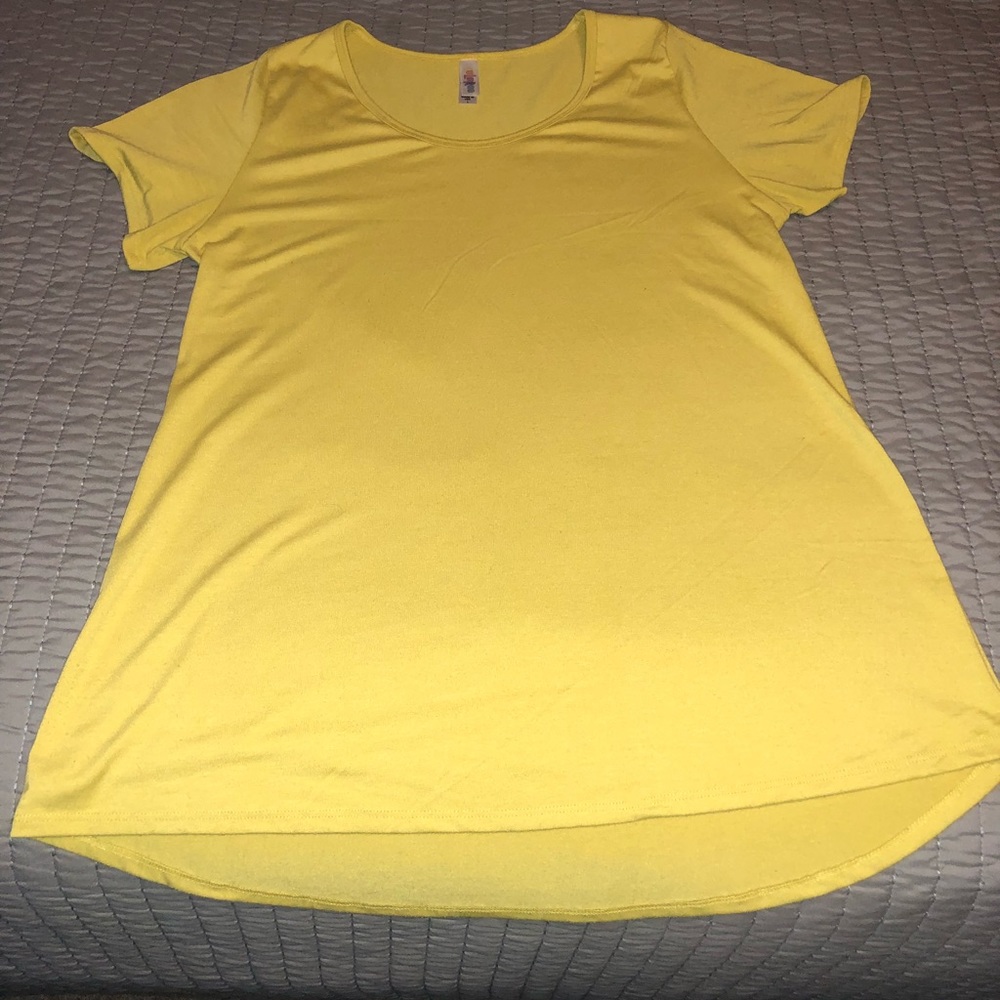 LulaRoe Classic T